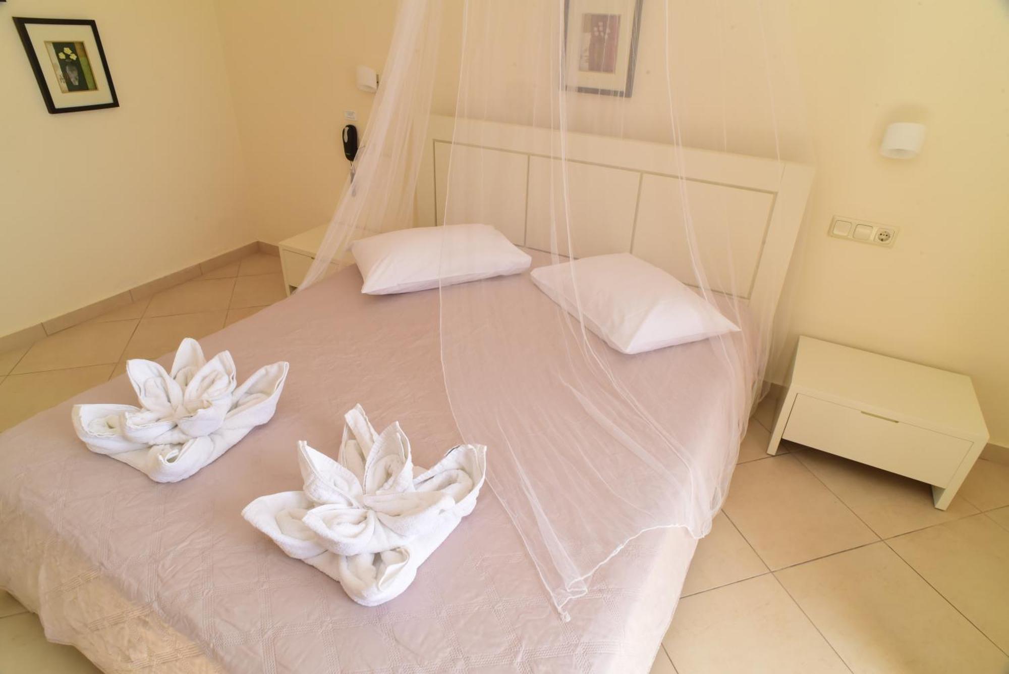 Margaritari Hotel Agia Anna  Ngoại thất bức ảnh